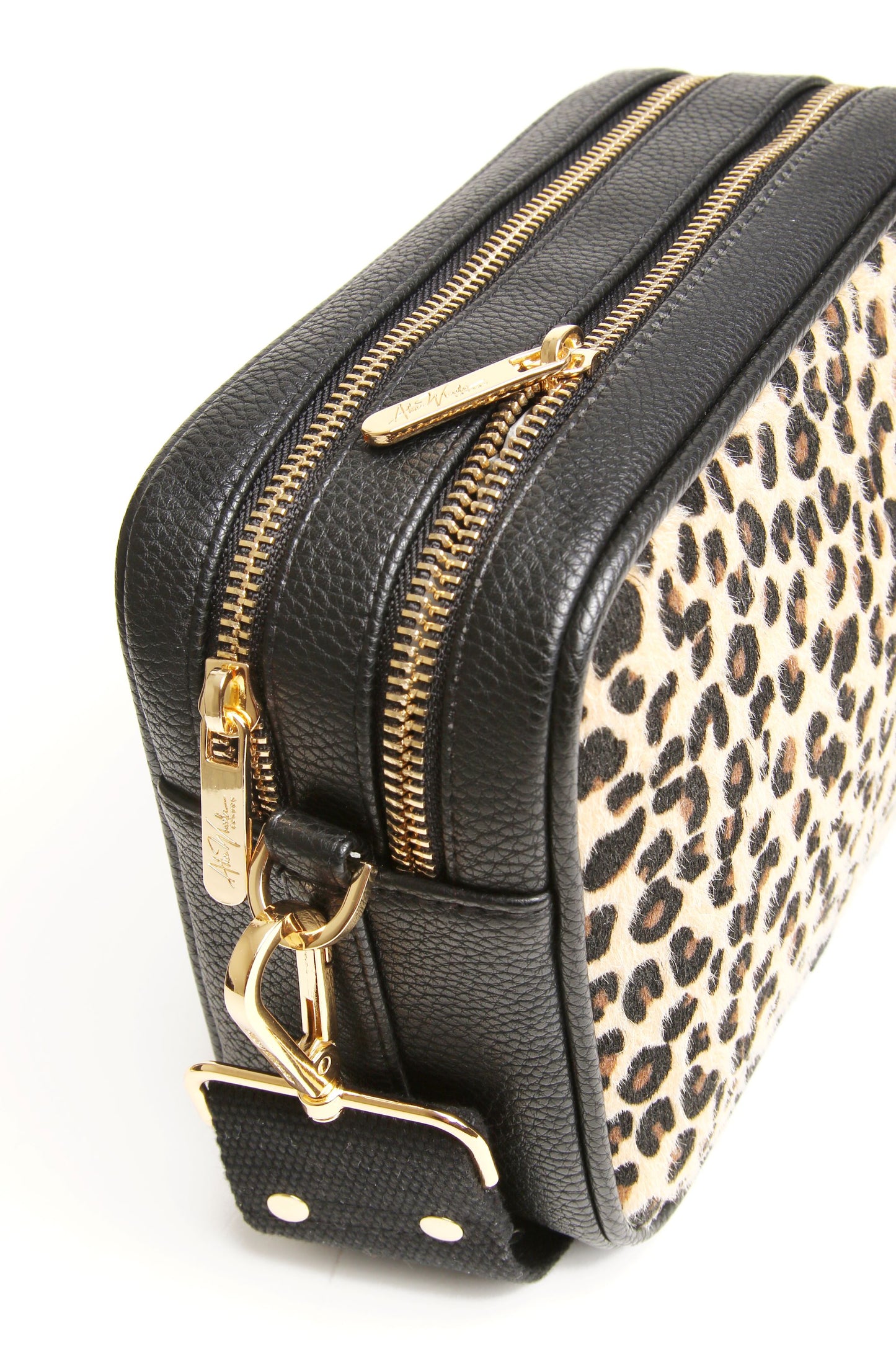 Alice Wheeler Leopard Soho Cross Body Bag - AW6032
