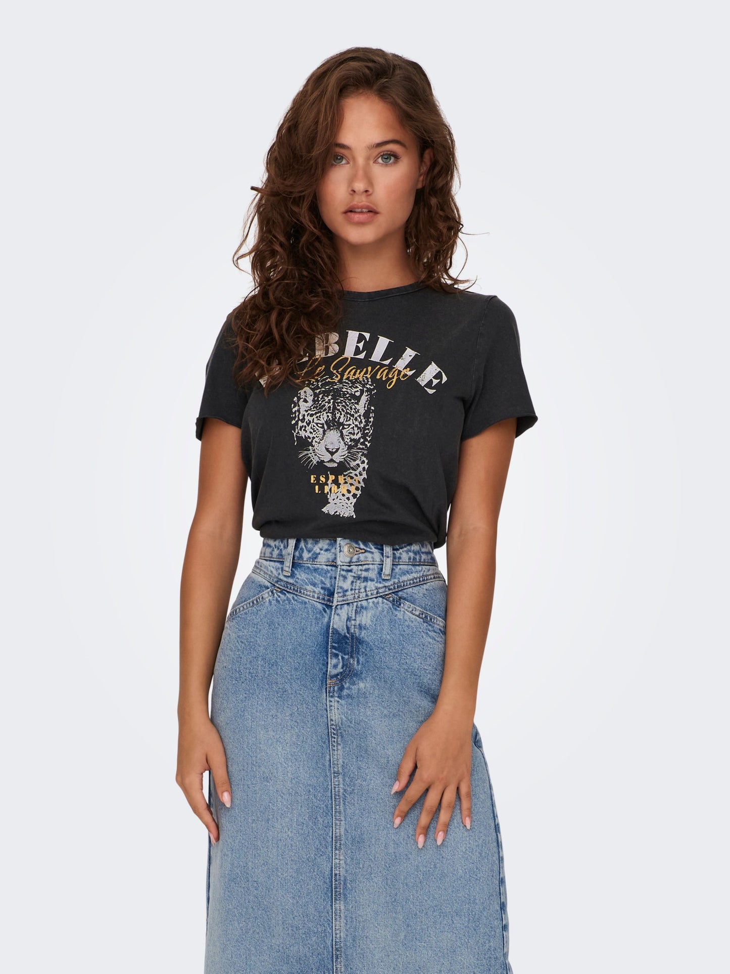 ONLY Rebelle T-Shirt in Black