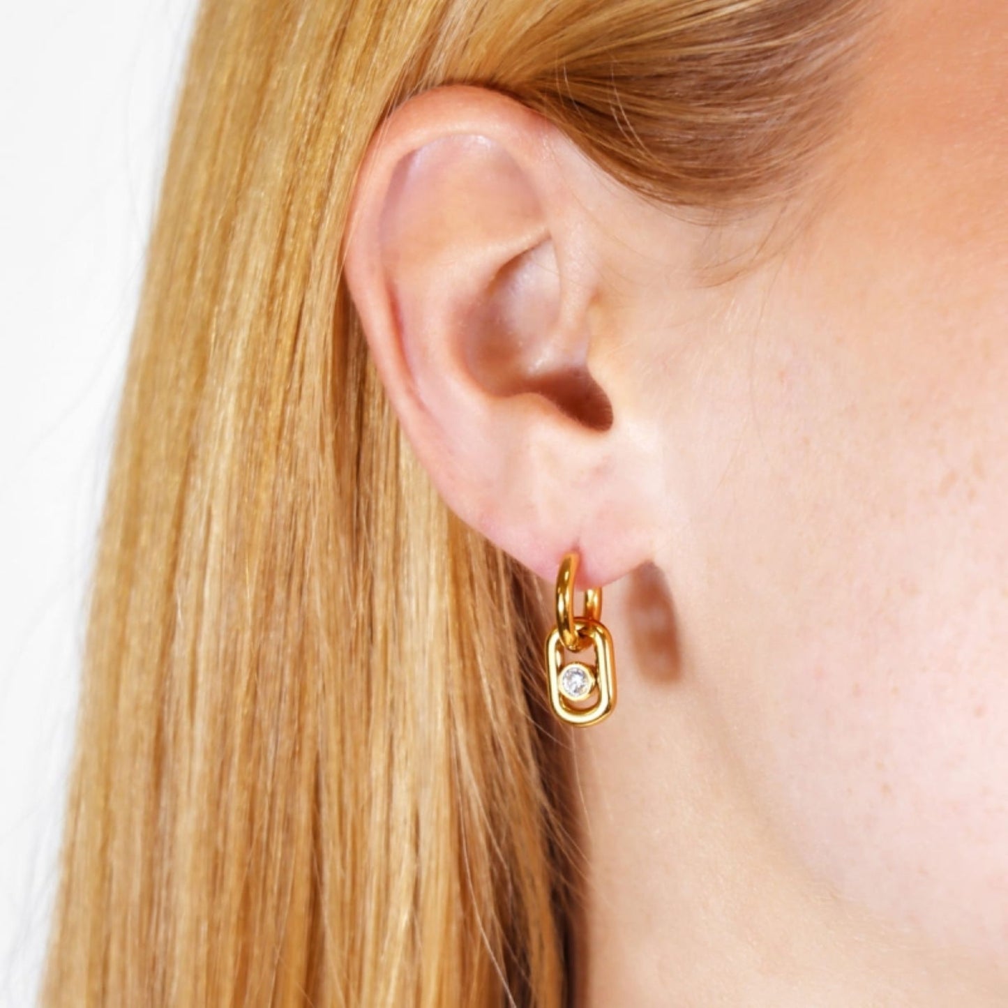 Anartxy Gold Infinity Zirconia Earrings - DPE258