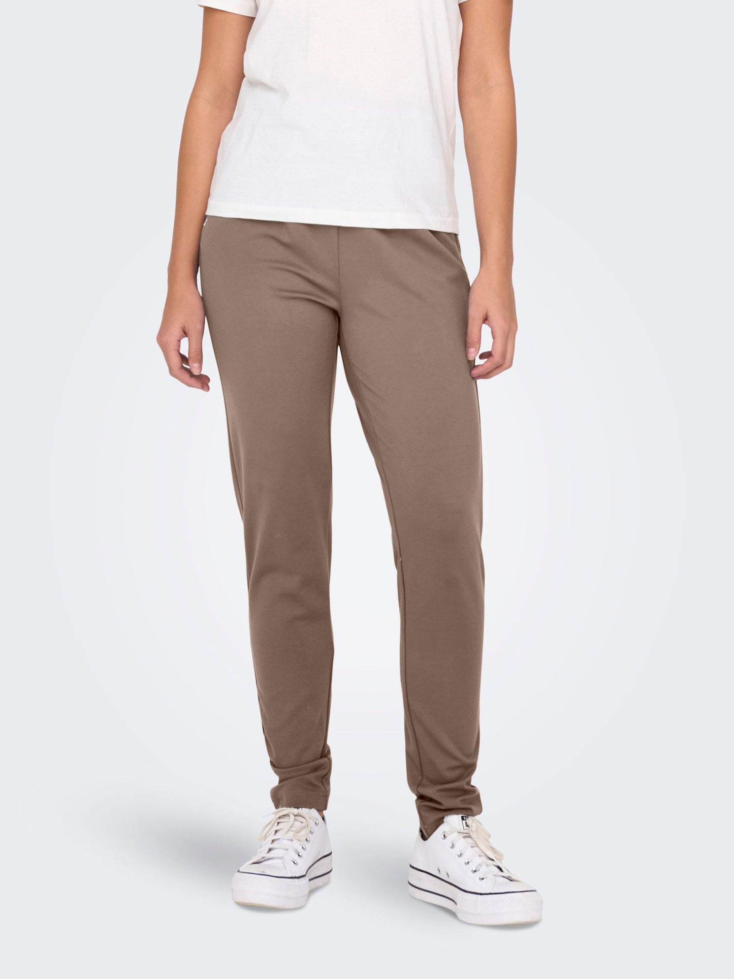 ONLY Trousers in Fossil