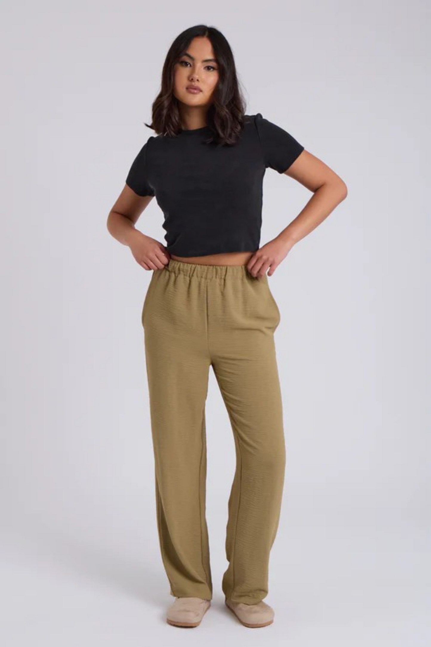 Wide Leg Trousers in Khaki