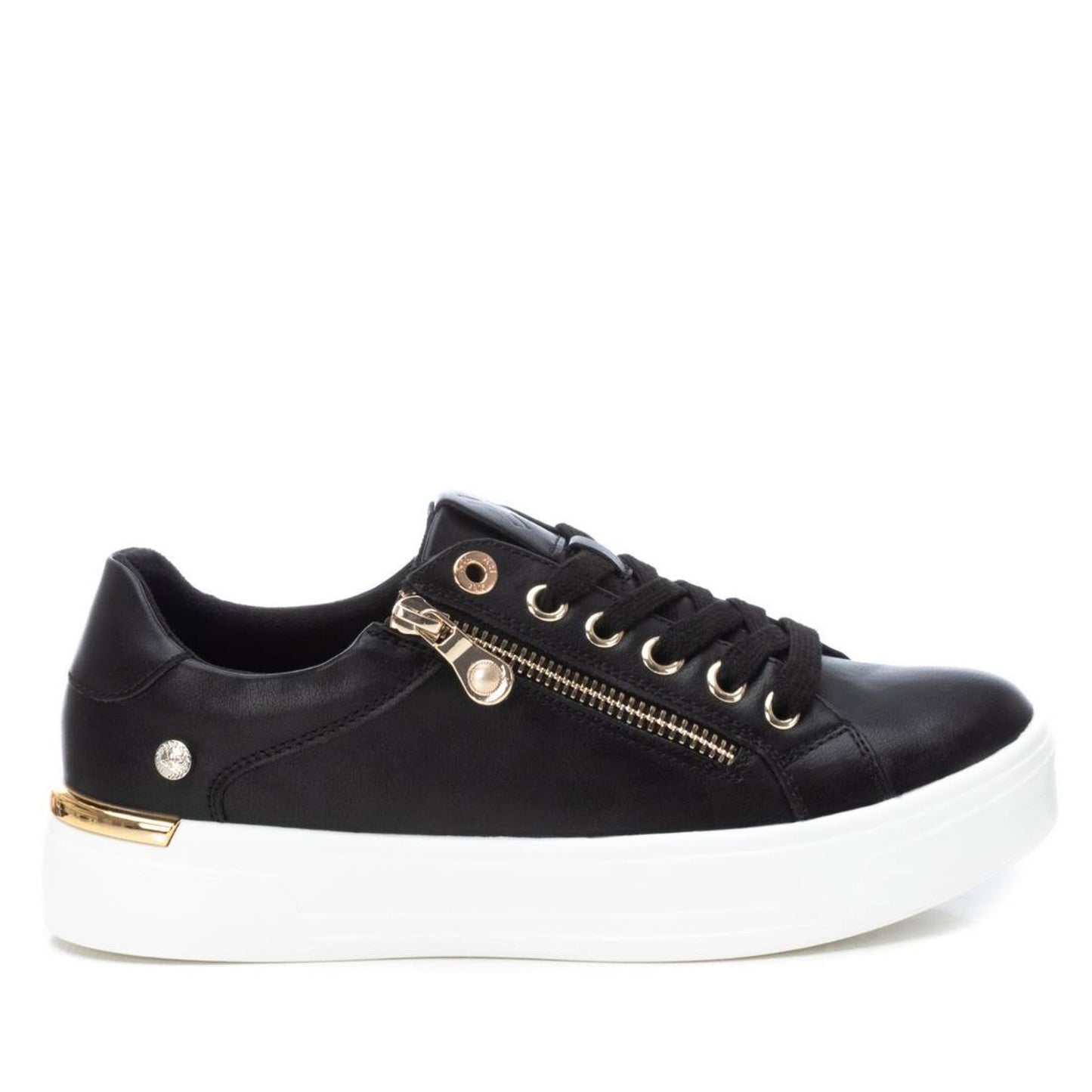 XTI Black PU Ladies Trainer - 143126