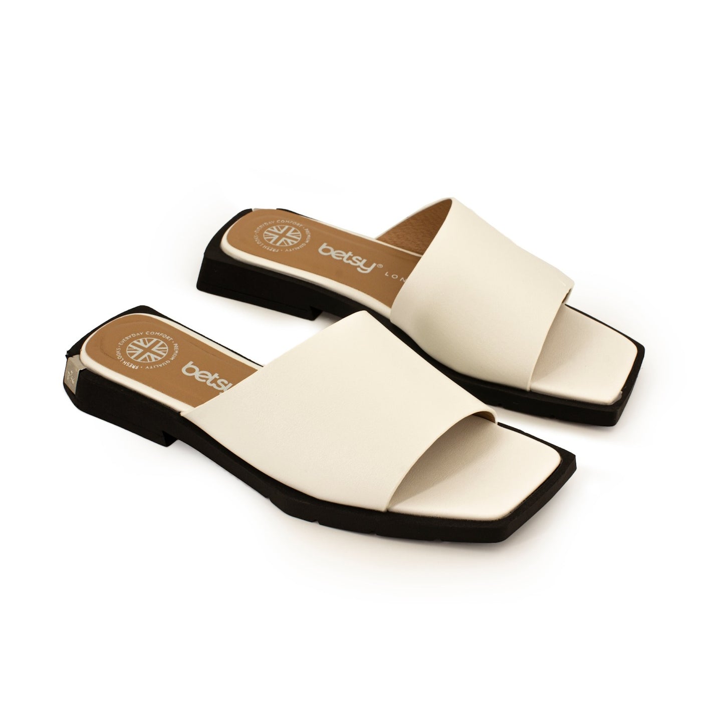 Betsy White Slider - 927039/02-01E