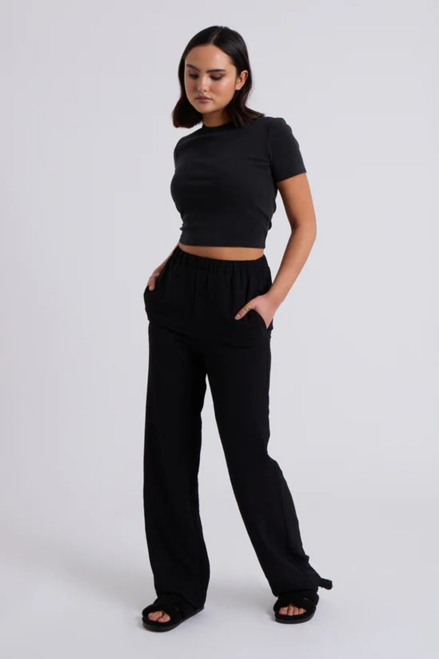 Wide Leg Trousers in Black