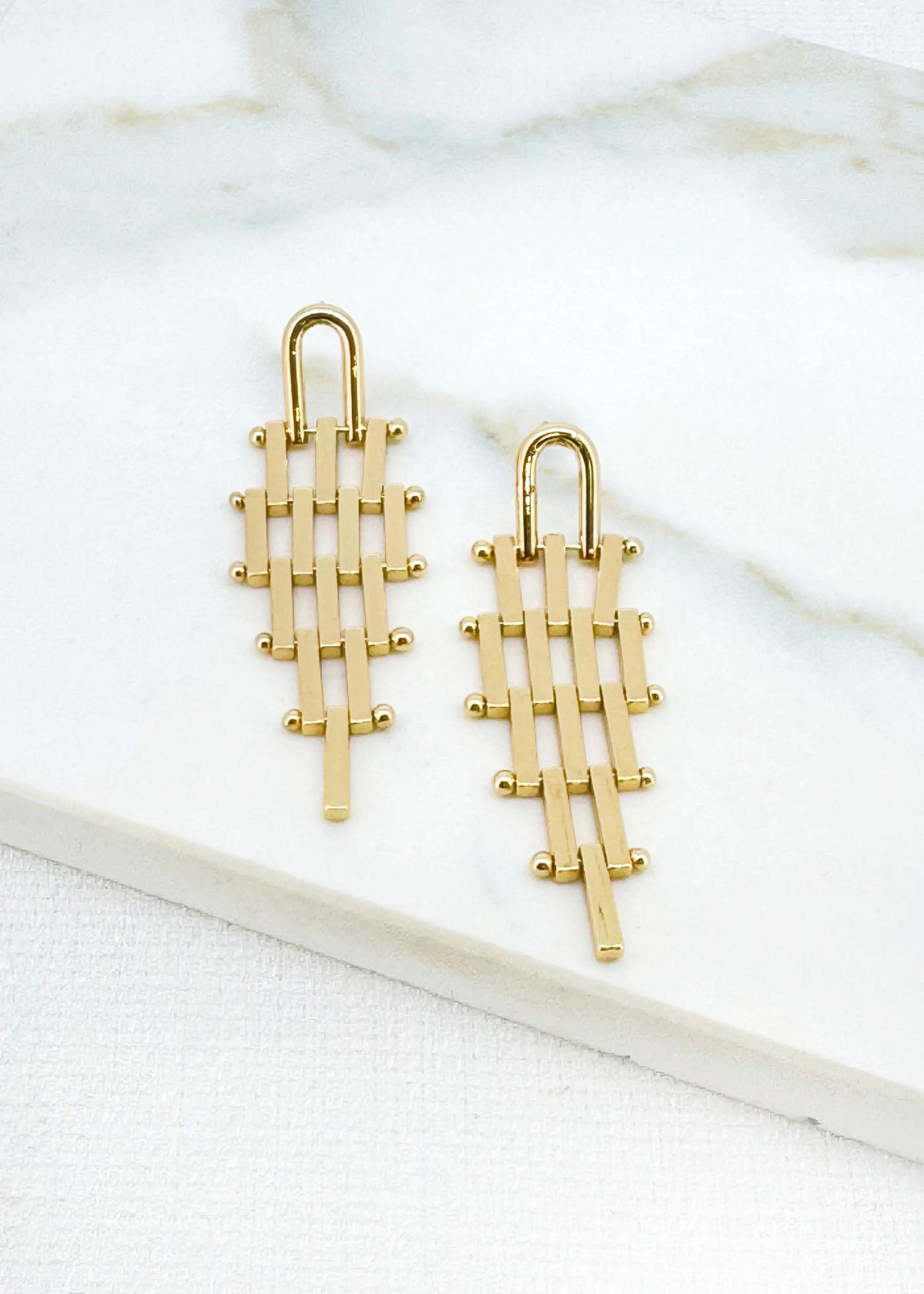 Envy Gold Long Link Earring