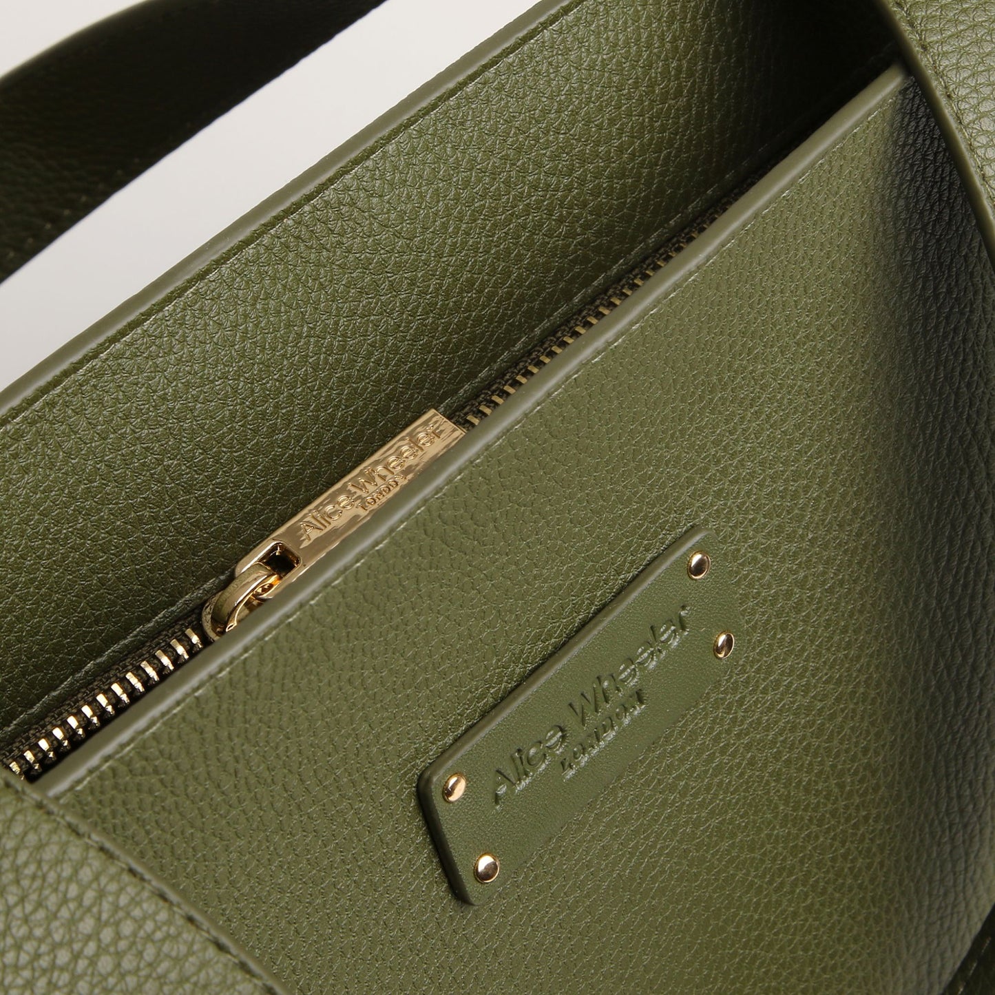 Alice Wheeler Kensington Tote Bag in Olive - AW6199