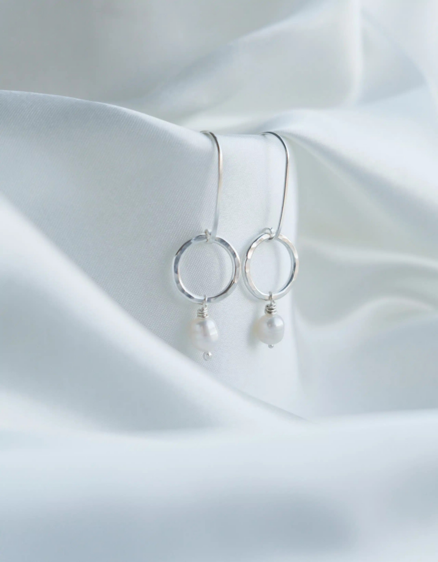 Freshwater Pearl Drop Circle Earrings - White Pearl