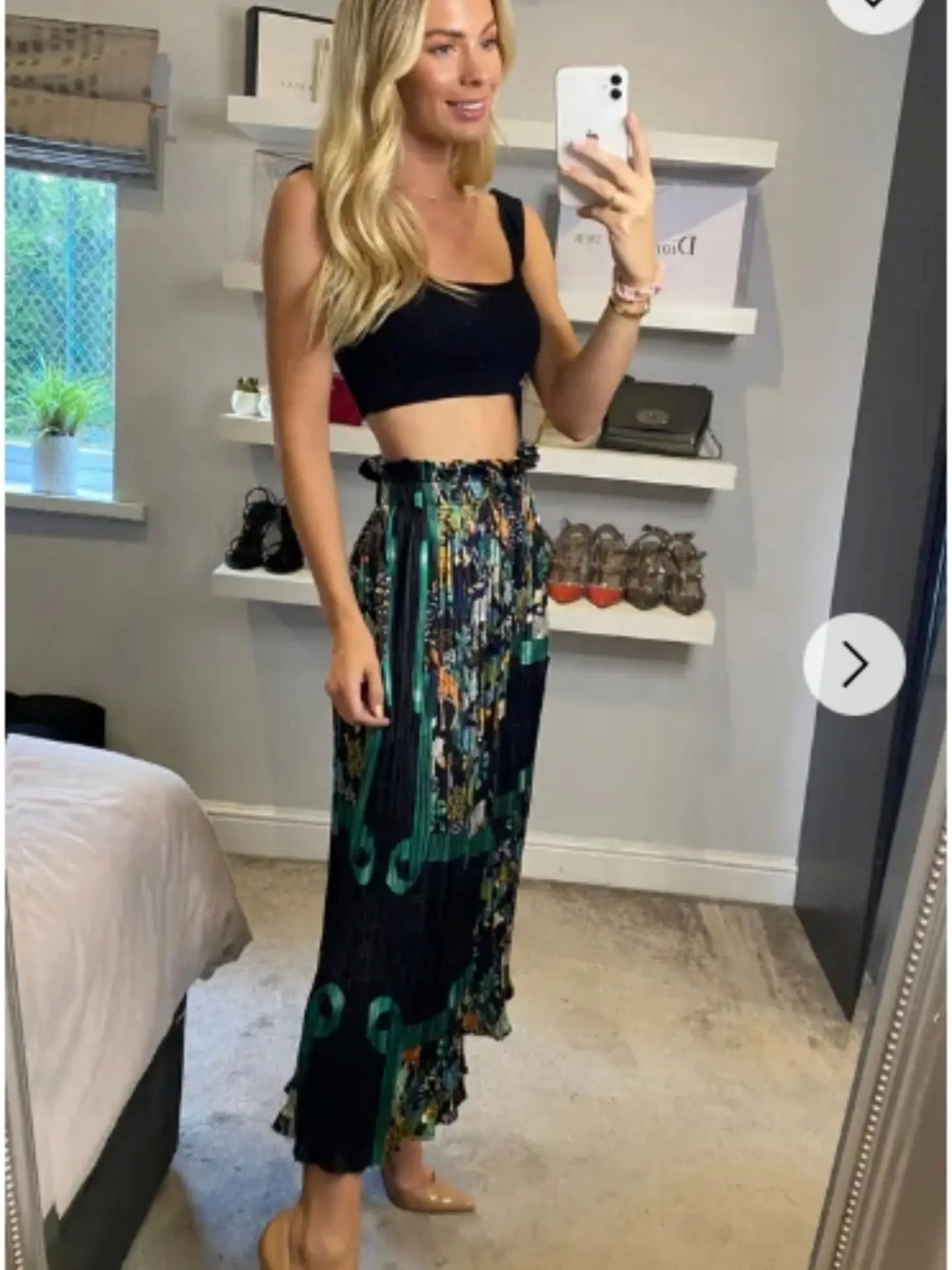 Palm Tree and Animal Print Pleated Cropped Trousers