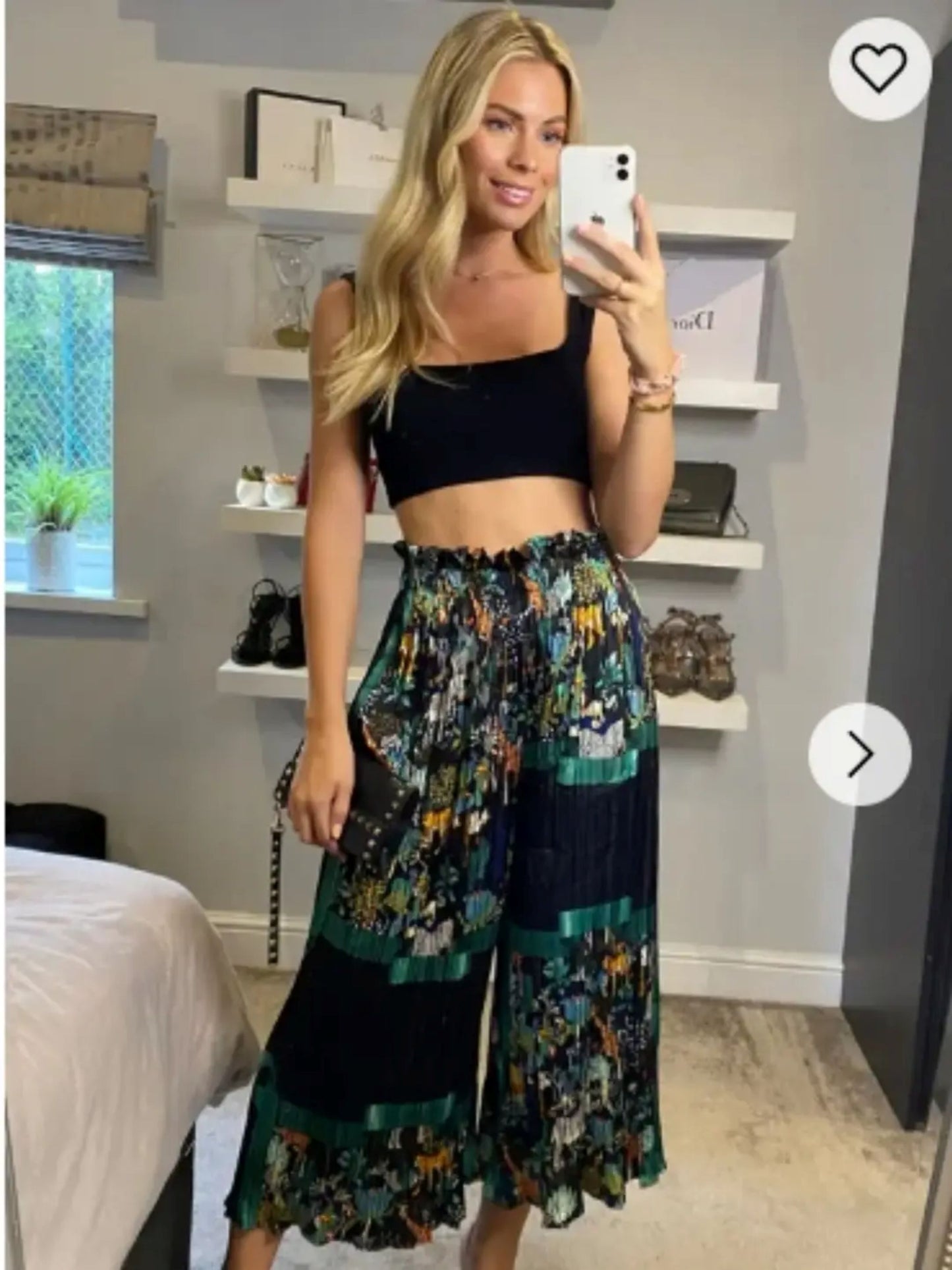 Palm Tree and Animal Print Pleated Cropped Trousers