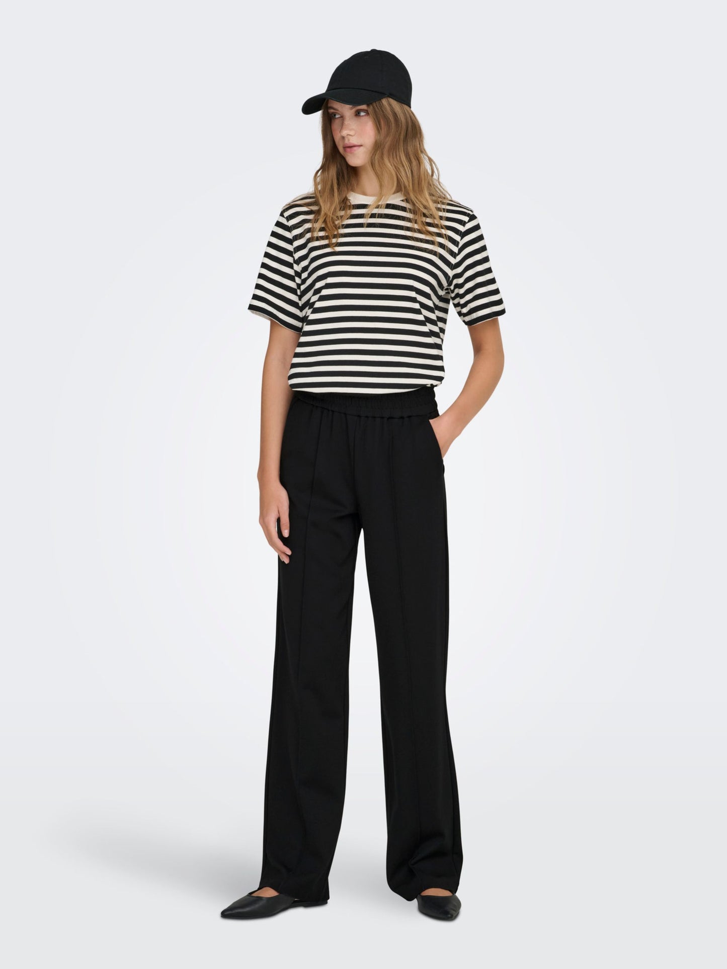 ONLY Wide Leg Trousers in Black